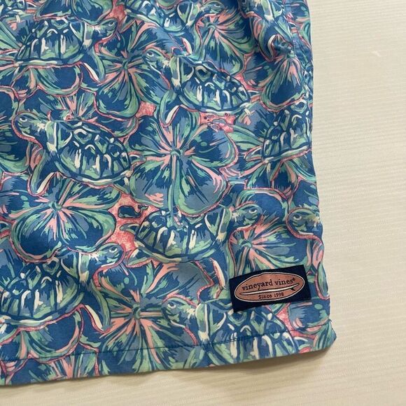 Vineyard Vines Blue Floral Turtle Swim Trunks Board Shorts Size XL - Picture 2 of 8